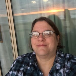 Meet your Posher, Valerie